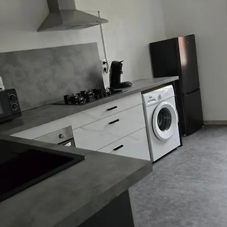 Pratique Et Calme Appartement *